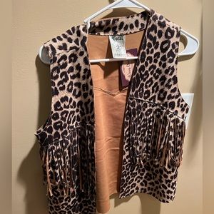 Winey Chicks vest, size small